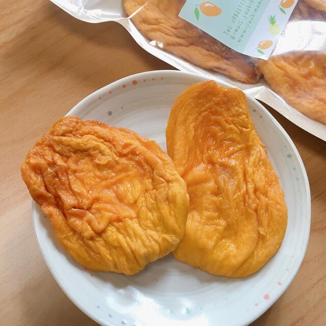 台湾産無添加無糖ドライマンゴー400g 食品/飲料/酒の食品(フルーツ)の商品写真
