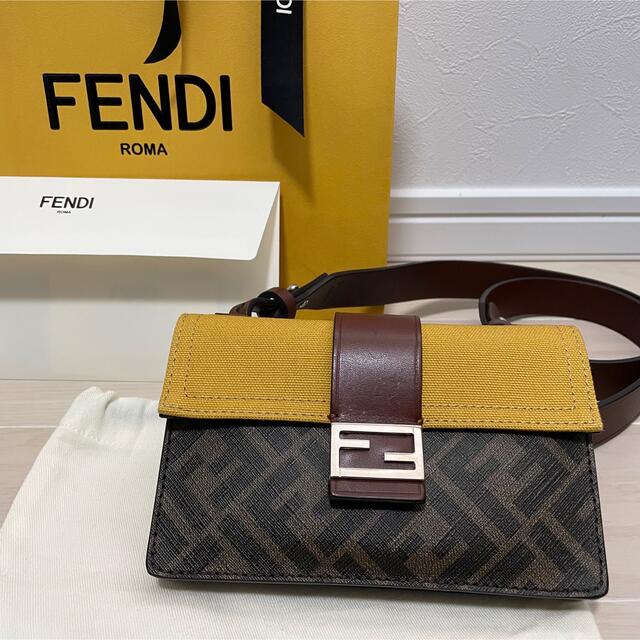 FENDI(フェンディ)のFENDI バック.正規品.美品.未使用品 レディースのバッグ(ショルダーバッグ)の商品写真