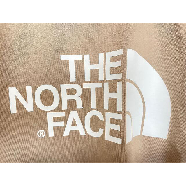 HYKE(ハイク)のhyke north face ハイク ノースフェイス Tシャツ ベージュ レディースのトップス(Tシャツ(半袖/袖なし))の商品写真