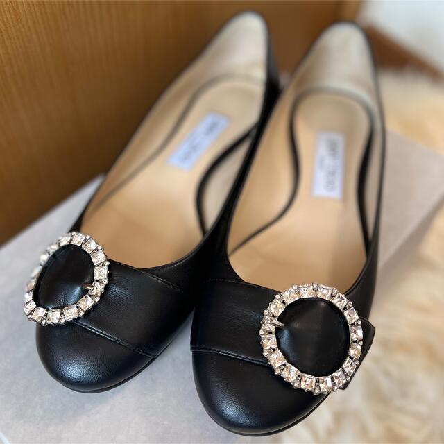 JIMMY CHOO(ジミーチュウ)のジミーチュウ　フラットパンプス レディースの靴/シューズ(ハイヒール/パンプス)の商品写真