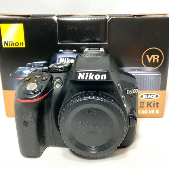 Nikon(ニコン)のNikon ニコン D5300 18-55 VRⅡ KIT 3961ショット スマホ/家電/カメラのカメラ(デジタル一眼)の商品写真