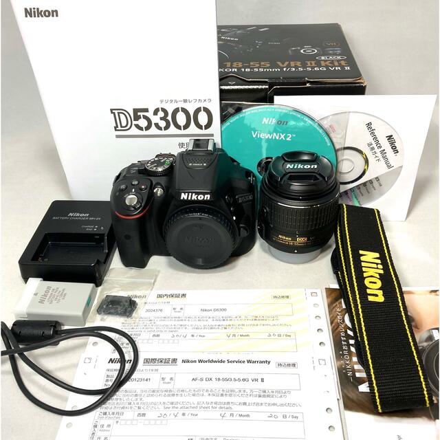 Nikon(ニコン)のNikon ニコン D5300 18-55 VRⅡ KIT 3961ショット スマホ/家電/カメラのカメラ(デジタル一眼)の商品写真