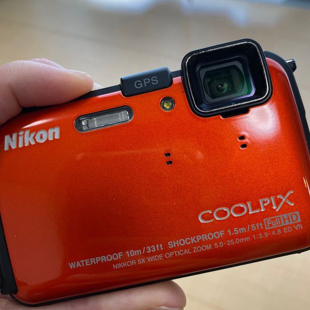 Nikon デジタルカメラ COOLPIX AllWeather AW100 S スマホ/家電/カメラのカメラ(コンパクトデジタルカメラ)の商品写真