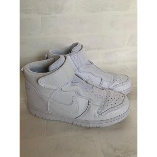 ナイキ(NIKE)のNIKE ナイキ ハイカット ウィメンズダンク 24.5cm 白 スニーカー(スニーカー)