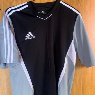 アディダス(adidas)のadidas 半袖Tシャツ 黒　Mサイズ(Tシャツ/カットソー(半袖/袖なし))