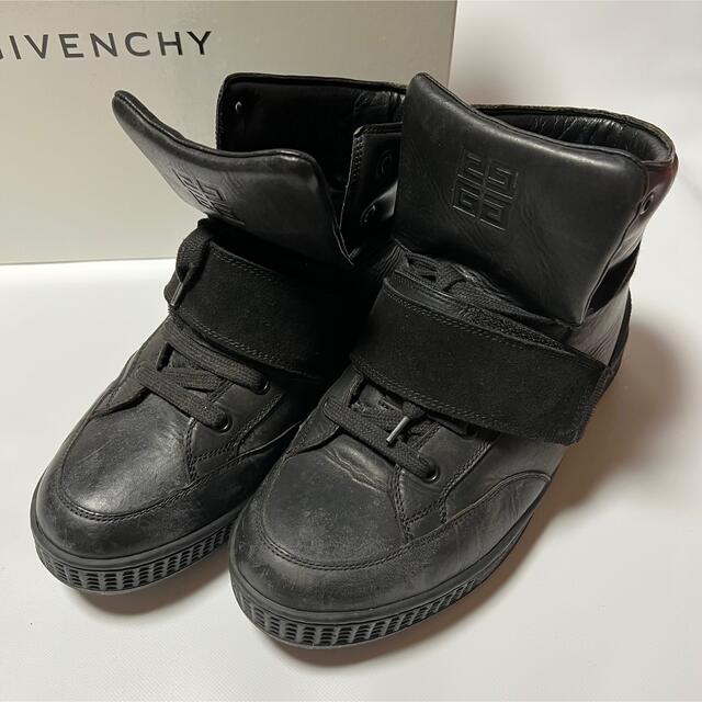 GIVENCHY(ジバンシィ)の最終値下げ箱付きジバンシー　ハイカットスニーカー メンズの靴/シューズ(スニーカー)の商品写真