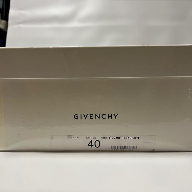 GIVENCHY(ジバンシィ)の最終値下げ箱付きジバンシー　ハイカットスニーカー メンズの靴/シューズ(スニーカー)の商品写真