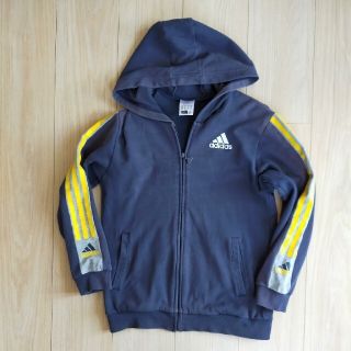 アディダス(adidas)のパーカー　140cm(ジャケット/上着)