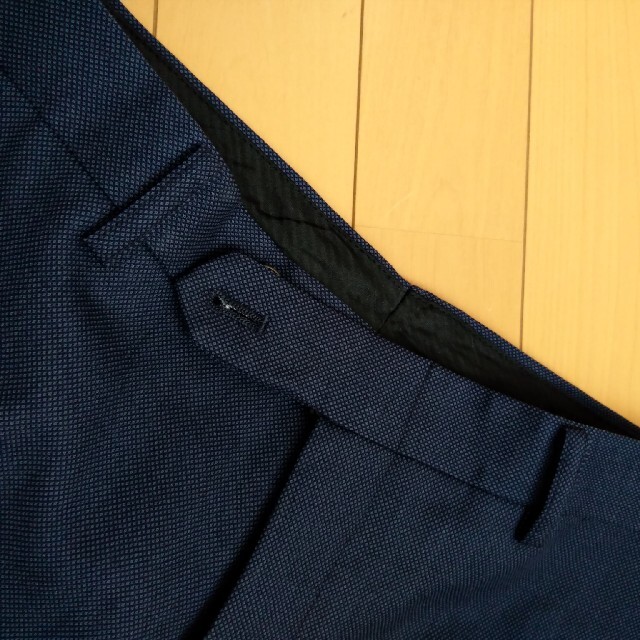 THE SUIT COMPANY(スーツカンパニー)のスーツ　下　スラックス　パンツ ネイビー　スーツセレクト メンズのパンツ(スラックス)の商品写真
