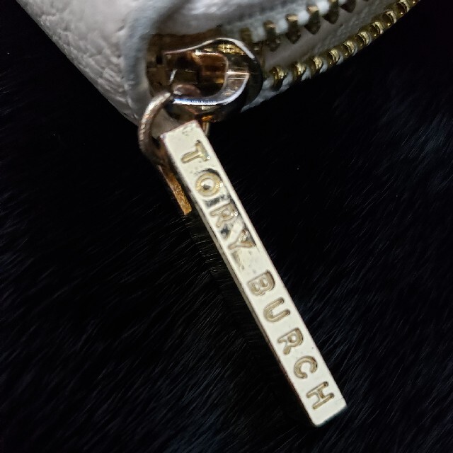 Tory Burch(トリーバーチ)のトリーバーチ　長財布　ベージュ　Tory Burch　並行輸入品 レディースのファッション小物(財布)の商品写真