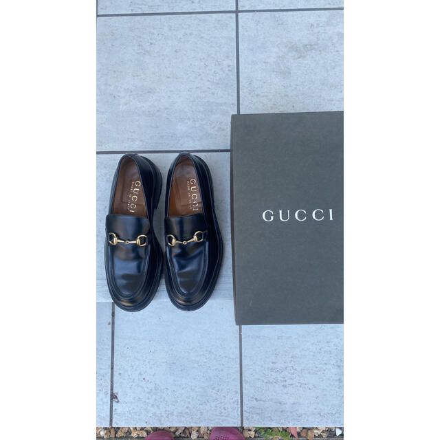 Gucci(グッチ)の【極美品】90's GUCCI ホースビット　ローファー　箱付き　ビンテージ　靴 メンズの靴/シューズ(ドレス/ビジネス)の商品写真