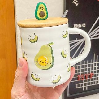 アボカド柄のマグカップ avocado 400ml　スプーン付き(グラス/カップ)