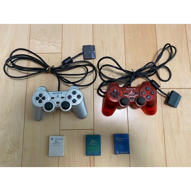 PlayStation2(プレイステーション2)のSONY PLAYSTATION 2 薄型サテンシルバー　箱あり エンタメ/ホビーのゲームソフト/ゲーム機本体(家庭用ゲーム機本体)の商品写真
