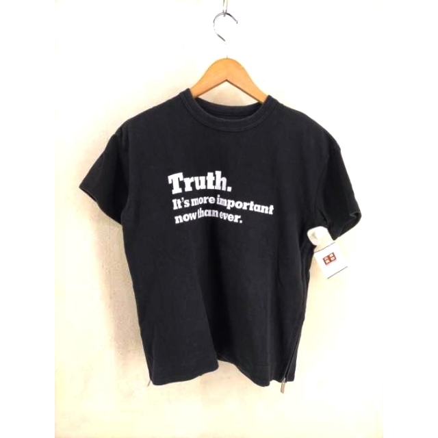 Sacai(サカイ) レディース トップス Tシャツ・カットソー - grupobatia