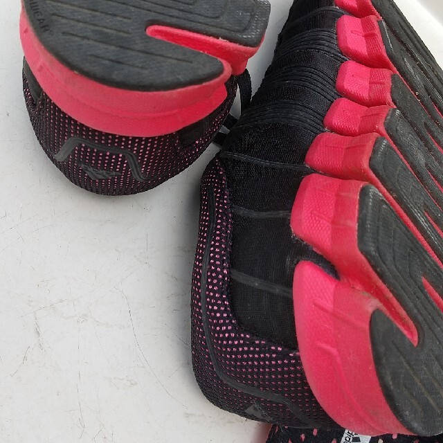 adidas(アディダス)のadidas☆clima cool☆24㎝☆レディース☆ランニングシューズ レディースの靴/シューズ(スニーカー)の商品写真