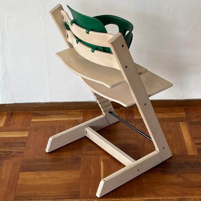 Stokke(ストッケ)のストッケ トリップトラップ ホワイトウォッシュ 新型V3 ベビーガード セット キッズ/ベビー/マタニティの寝具/家具(その他)の商品写真