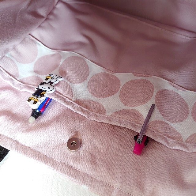 ファッション小物くすみピンクドット　サイドポケット　肩掛けトートバッグ　ハンドメイド