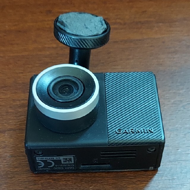 GARMIN(ガーミン)の【中古】GARMIN ドライブレコーダー GDR-E530 自動車/バイクの自動車(汎用パーツ)の商品写真