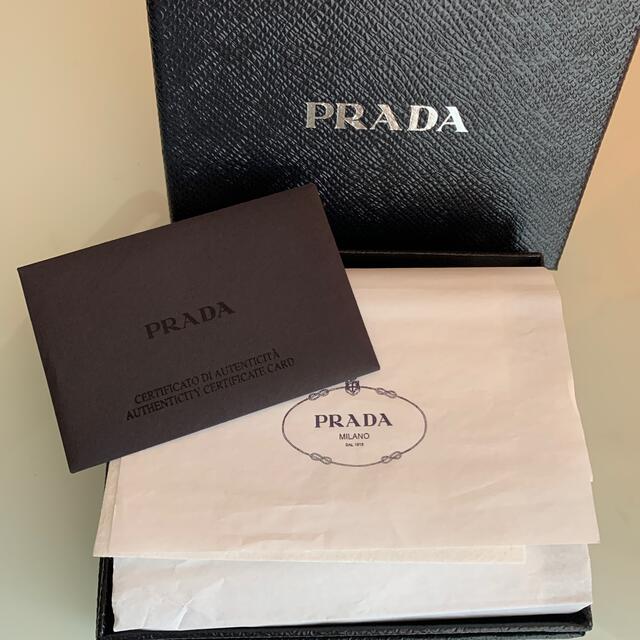 PRADA(プラダ)のプラダ　サフィアーノ　二つ折り財布 レディースのファッション小物(財布)の商品写真