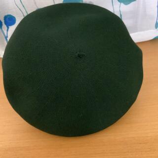 緑が綺麗なベレー帽　軽くて涼しい(ハンチング/ベレー帽)