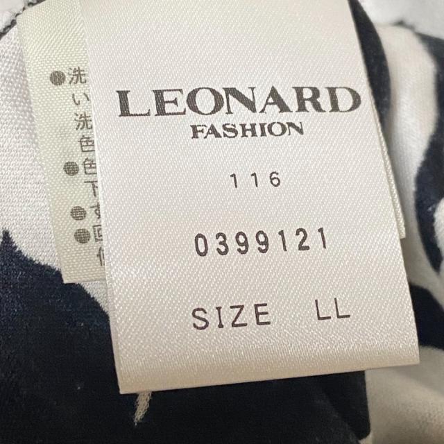 LEONARD(レオナール)のレオナール 半袖Tシャツ サイズLL - レディースのトップス(Tシャツ(半袖/袖なし))の商品写真