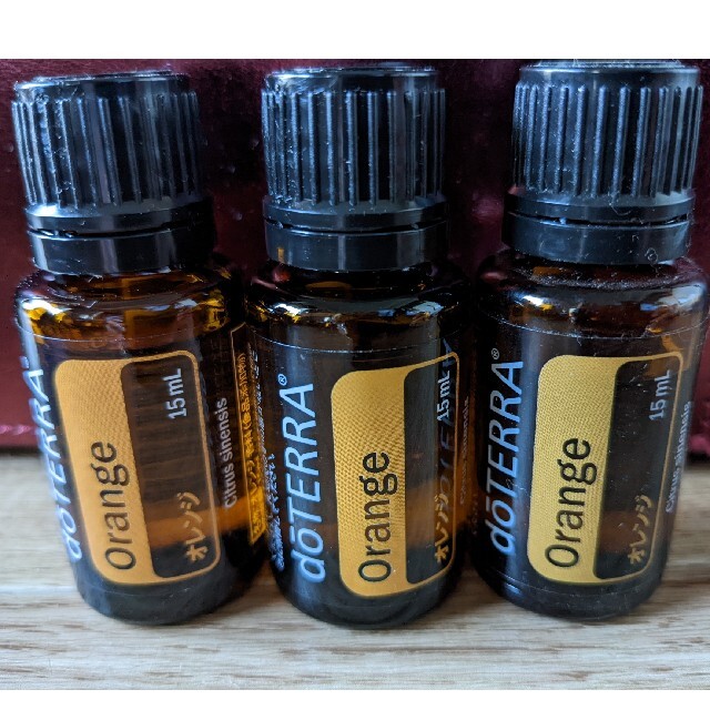 doTERRA(ドテラ)の新品アロマ　ドテラ　オレンジ3本セット　② コスメ/美容のリラクゼーション(エッセンシャルオイル（精油）)の商品写真