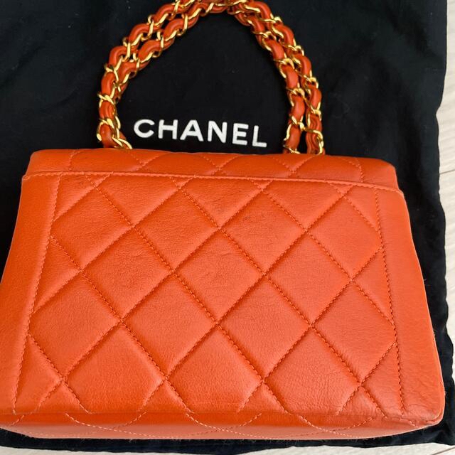 CHANEL(シャネル)のシャネル　ミニチェーンバック　オレンジ　 レディースのバッグ(ハンドバッグ)の商品写真