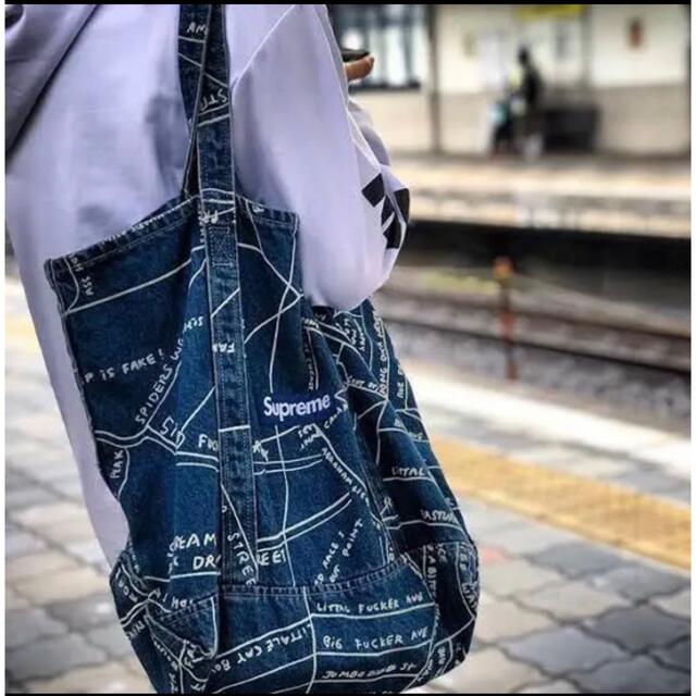 Supreme(シュプリーム)のSupreme Gonz Map Denim Tote Washed Blue メンズのバッグ(トートバッグ)の商品写真