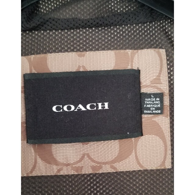 COACH(コーチ)のひ。様専用【美品】COACH　シグネチャー　ウインドブレーカー　男女兼用 メンズのジャケット/アウター(ナイロンジャケット)の商品写真