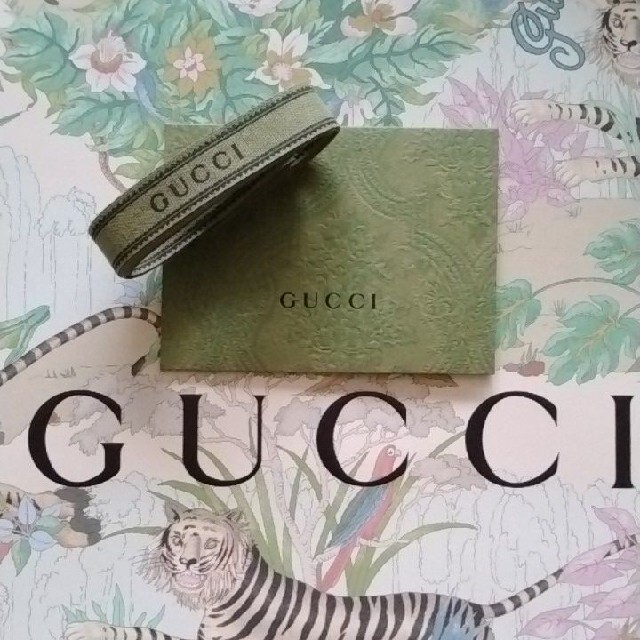 Gucci(グッチ)のGUCCI　メッセージカード＆リボン レディースのバッグ(ショップ袋)の商品写真