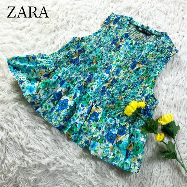 ZARA(ザラ)の♪美品♪ ZARA ストレッチ加工 ノースリーブ ペプラム 花柄ブラウス レディースのトップス(シャツ/ブラウス(半袖/袖なし))の商品写真