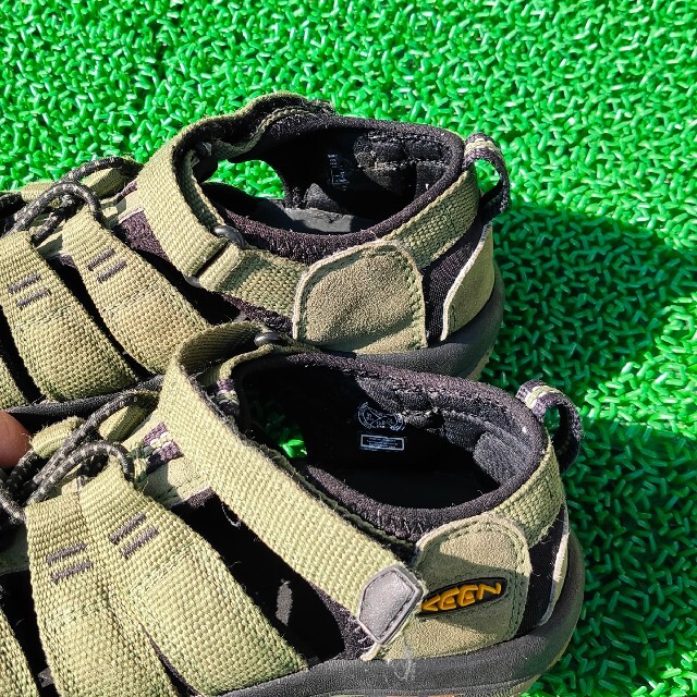 KEEN(キーン)のKEEN キッズサンダル キッズ/ベビー/マタニティのキッズ靴/シューズ(15cm~)(サンダル)の商品写真