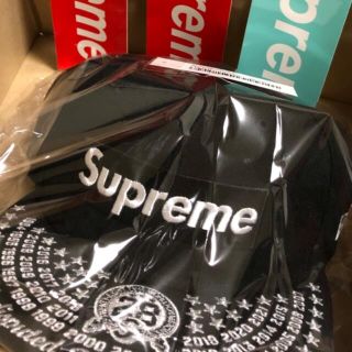 シュプリーム(Supreme)のUndisputed Box Logo New Era "Black"(キャップ)