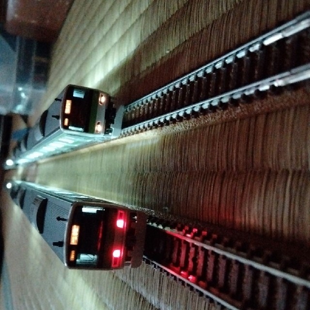 KATO`(カトー)のKATO E231系 500番台 山手線色 単品の11両セット (６ドア車２両) エンタメ/ホビーのおもちゃ/ぬいぐるみ(鉄道模型)の商品写真
