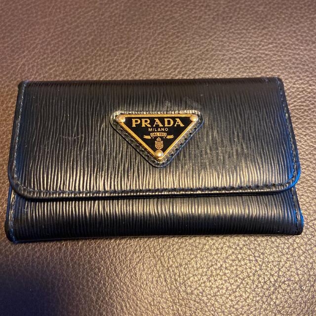 PRADA(プラダ)の【PRADA】プラダ  キーケース　黒　レザー　ゴールド金具　6連　ユニセックス メンズのファッション小物(キーケース)の商品写真