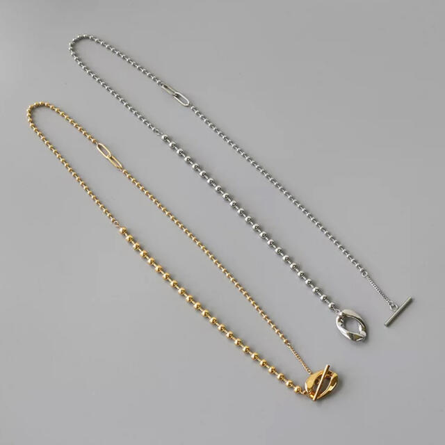 BEAUTY&YOUTH UNITED ARROWS(ビューティアンドユースユナイテッドアローズ)のAsymmetry ball necklace silver No.805 レディースのアクセサリー(ネックレス)の商品写真