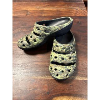 キーン(KEEN)のKEEN キーン YOGUI ヨギ カモフラ 迷彩 メンズ サンダル 29㎝(サンダル)