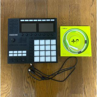 Native Instruments MASCHINE mk3(MIDIコントローラー)