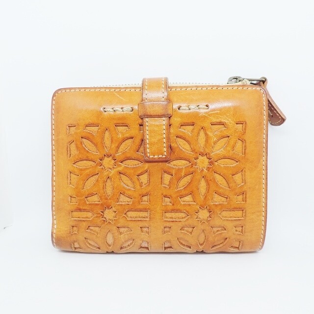 genten(ゲンテン)のゲンテン 2つ折り財布 - ブラウン レザー レディースのファッション小物(財布)の商品写真