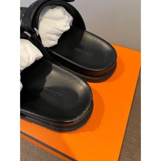 Hermes - HERMES エルメス シプレ サンダル スエード 黒 38 の通販 by