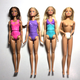 バービー(Barbie)のバービー(Barbie)人形　4体まとめ売り(人形)
