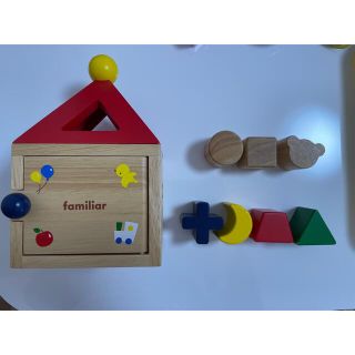 ファミリア(familiar)のfamiliar  おうちパズル (知育玩具)