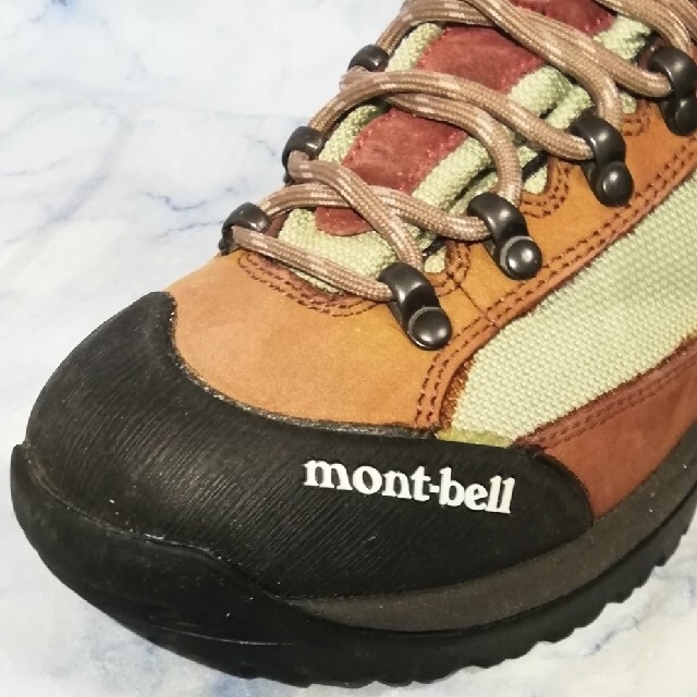 mont bell(モンベル)のモンベル ワオナブーツ ゴアテックスレディース ブラウン【★美品★セール！】 スポーツ/アウトドアのアウトドア(登山用品)の商品写真