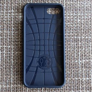 シュピゲン(Spigen)のSpigen iPhone SEケース(iPhoneケース)