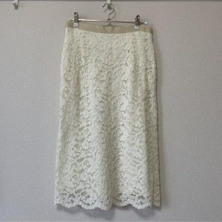 限定セール!】 美品 レースタイトスカート 白 マルティニーク レース