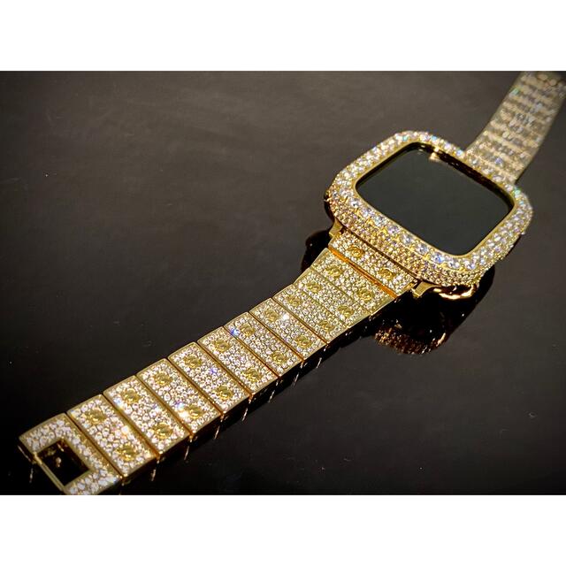 アップルウォッチカスタム　エクセレントゴールドダイヤカバー＆ゴールドベルト メンズの時計(金属ベルト)の商品写真