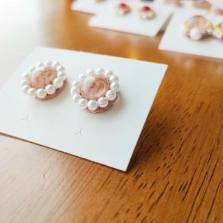 ビーズ刺繍ピアス(ピアス)