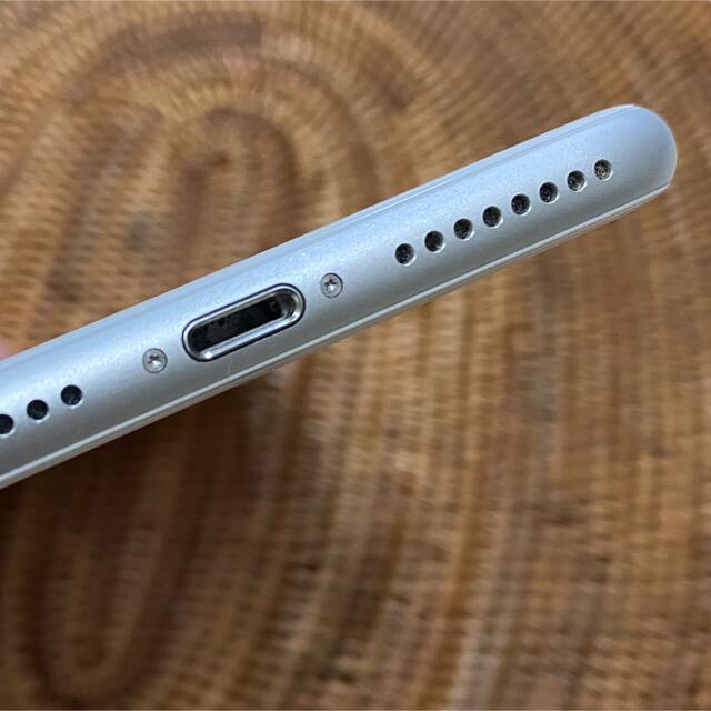 iPhone 8Plus シルバー　64G SIMフリー