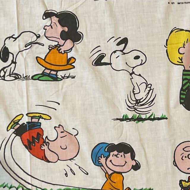 SNOOPY(スヌーピー)のスヌーピー  ビンテージ  生地477 野球柄 アメリカ フラットシーツ  ハンドメイドの素材/材料(生地/糸)の商品写真