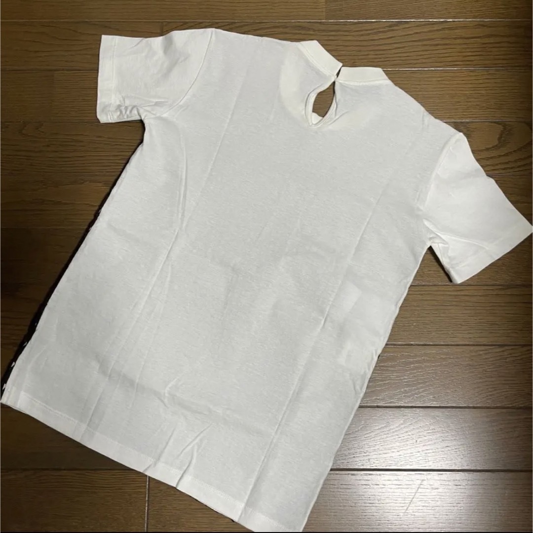 PRADA(プラダ)の【PRADA】プラダTシャツ♡カットソー レディースのトップス(Tシャツ(半袖/袖なし))の商品写真